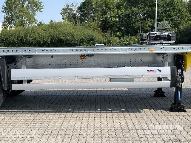 Polpriklopnik s ploščadjo Schmitz Cargobull Plateau Standard