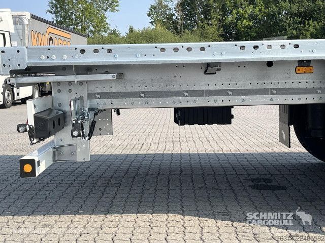 Polpriklopnik s ploščadjo Schmitz Cargobull Plateau Standard