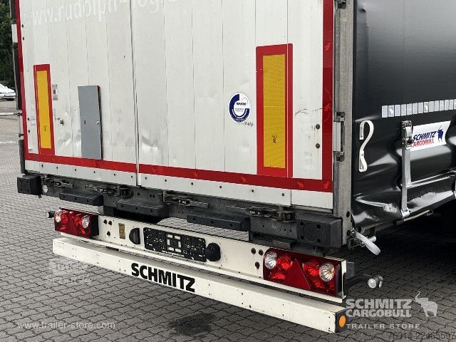 Atvērta puspiekabe ar tentu Schmitz Cargobull Curtainsider Mega Getränke