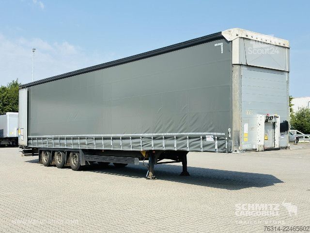 Atvērta puspiekabe ar tentu Schmitz Cargobull Curtainsider Mega Getränke