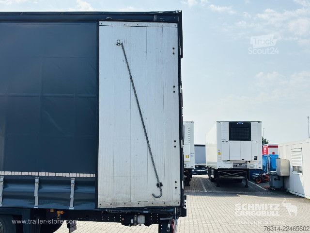 Atvērta puspiekabe ar tentu Schmitz Cargobull Curtainsider Mega Getränke
