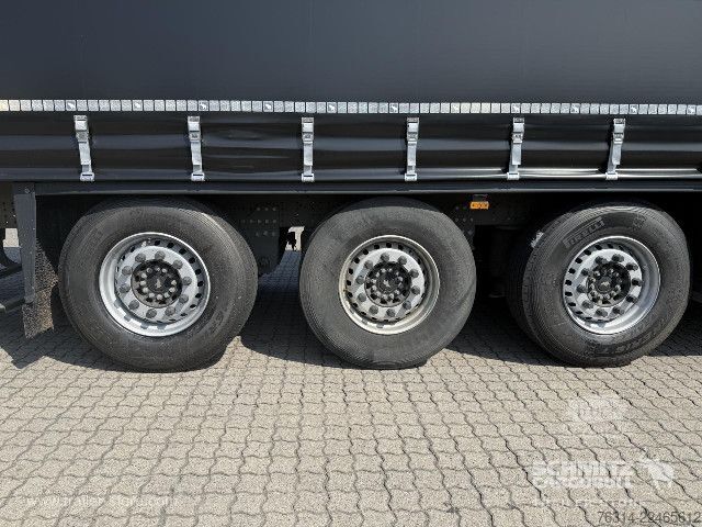 Open oplegger met zeil Schmitz Cargobull Curtainsider Standard Getränke