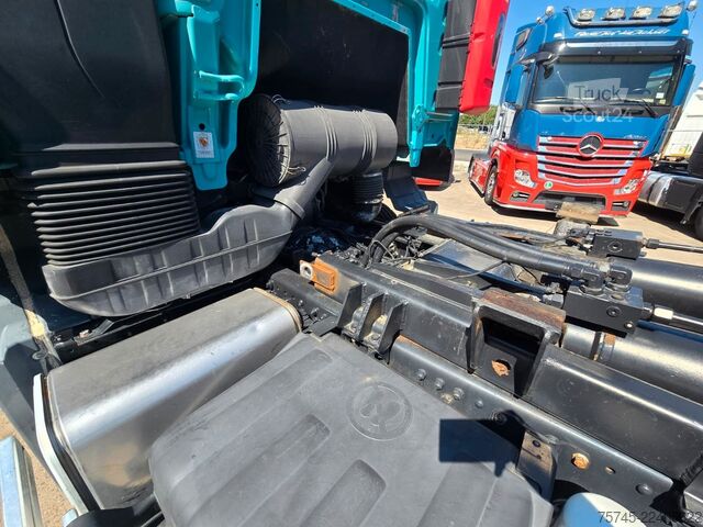 Φορτηγό γερανός roll-off MAN TGA 26.440 * ABROLLKIPPER * BLATT * KLIMA *