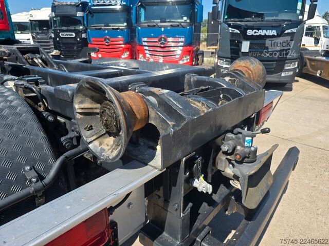 Φορτηγό γερανός roll-off MAN TGA 26.440 * ABROLLKIPPER * BLATT * KLIMA *