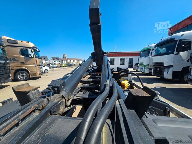 Φορτηγό γερανός roll-off MAN TGA 26.440 * ABROLLKIPPER * BLATT * KLIMA *