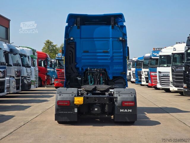 وحدة جرار قياسية MAN TGX 18.510 *ACC*2X TANK * RETARDER*1.HAND