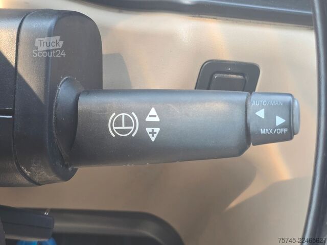وحدة جرار قياسية MAN TGX 18.510 *ACC*2X TANK * RETARDER*1.HAND