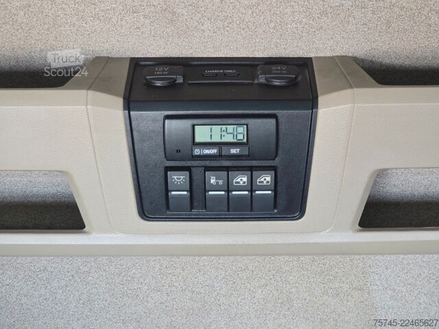 وحدة جرار قياسية MAN TGX 18.510 *ACC*2X TANK * RETARDER*1.HAND