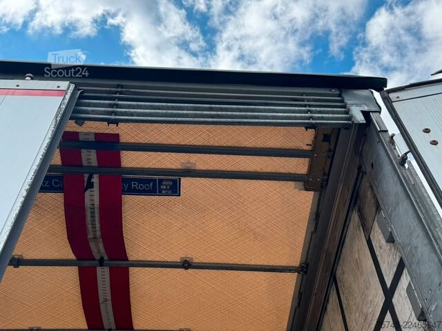 Semirremolque abierto con toldo SCHMITZ CARGOBULL SCS 18/L *PR+PL * VARIO-SYSTEM * MEGA *