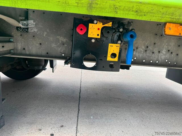 Semirremolque abierto con toldo SCHMITZ CARGOBULL SCS 18/L *PR+PL * VARIO-SYSTEM * MEGA *