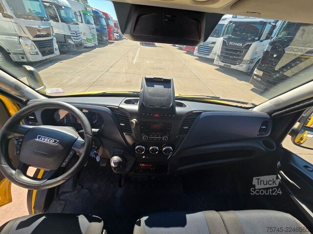 Vehicul de tractare IVECO DAILY 70C18 * SCHIEBEPLATEAU * KLIMA * SPURHALTE