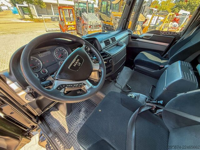 وحدة جرار قياسية MAN TGS 35.480 Kran mit Wechselsys. SZM