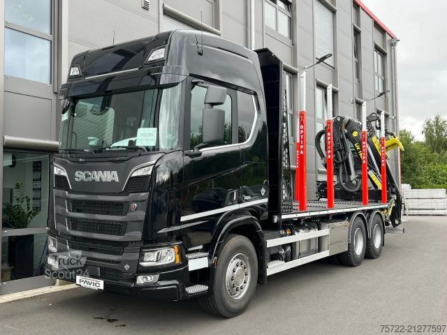 Transportator de lemn Scania R590 6x4 BL Plattform / Kran TAJFUN LIV L150Z
