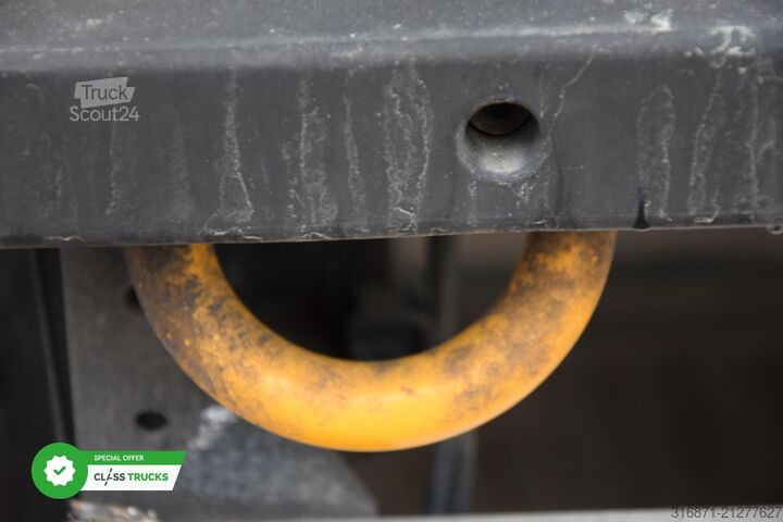 Hűtő félpótkocsi SCHMITZ CARGOBULL SKO FP 60 ThermoKing SLXi 300