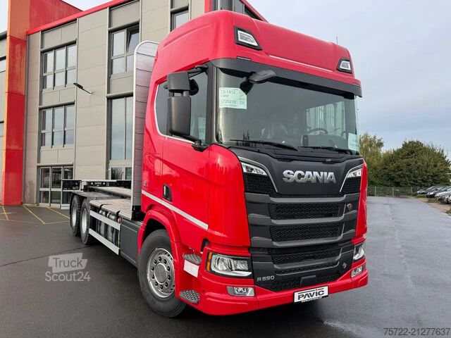 Transportator de lemn Scania R590 6x4 Kurzholz Kran und Schemel nach Wahl