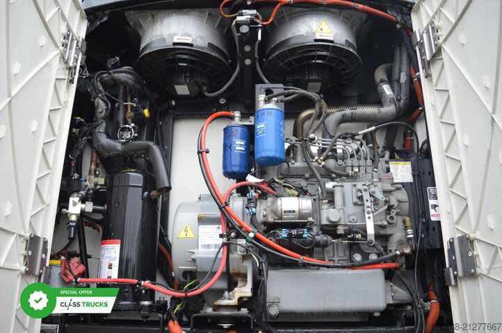 Hladilna polprikolica SCHMITZ CARGOBULL SKO FP 45 Carrier Vector 1550