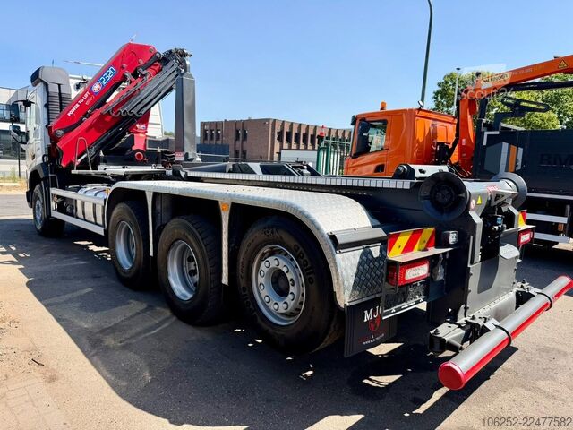 Koukkuvarsijärjestelmä Volvo FMX 500 8x4 TRIDEM HOOKLIFT + CRANE HMF 2320 K4...