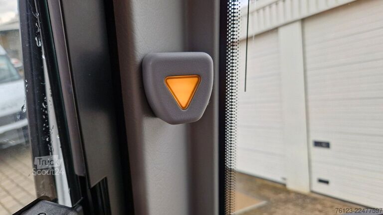 Távolsági autóbusz TEMSA 8 units Prestij SX,Novo Lux, Daily, Atego
