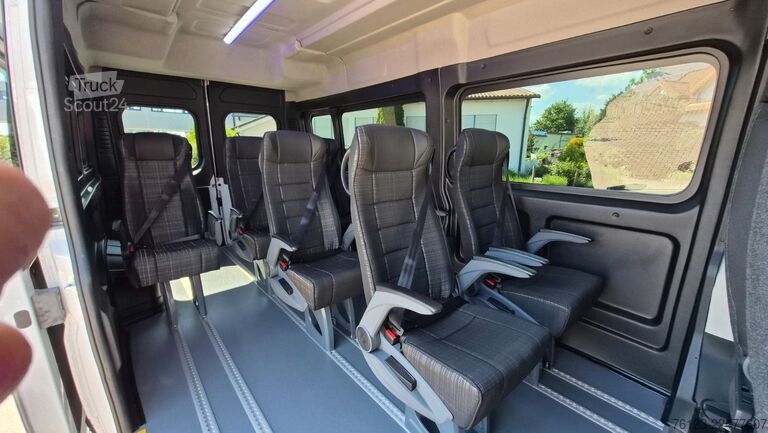 Magas tetős furgon PEUGEOT Boxer  Hochraum 9 Sitzer L3H2 verglast BlueHDi