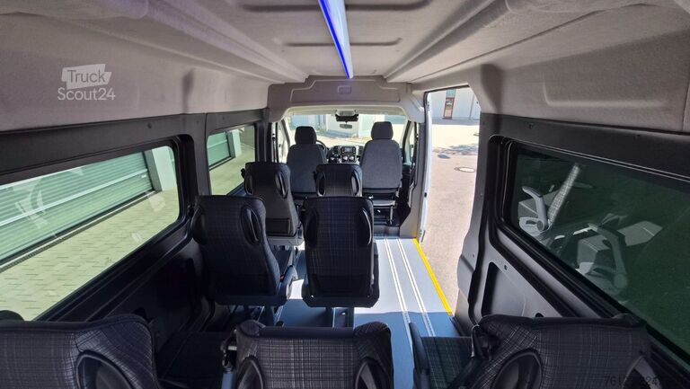 Magas tetős furgon PEUGEOT Boxer  Hochraum 9 Sitzer L3H2 verglast BlueHDi