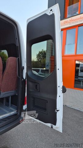Kleinbus MERCEDES-BENZ Sprinter Lord Light 22 Sitzer Lagerfahrzeug Akti