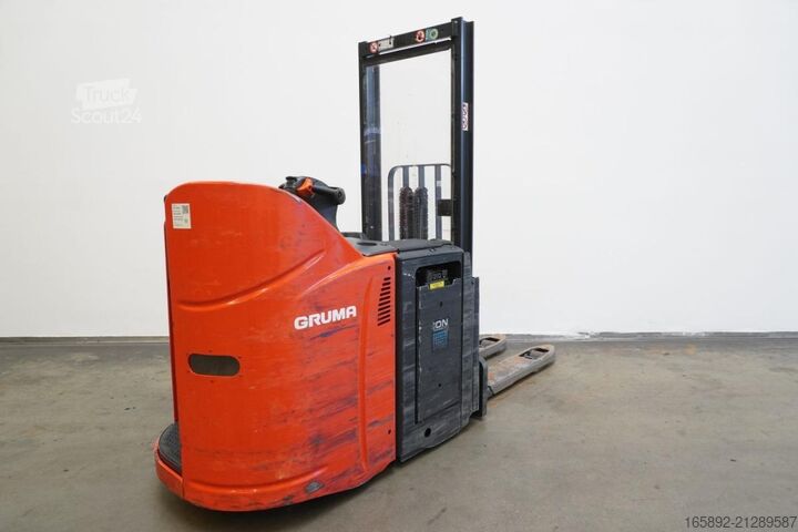 Hochhubwagen Linde D 12 SP ION 133