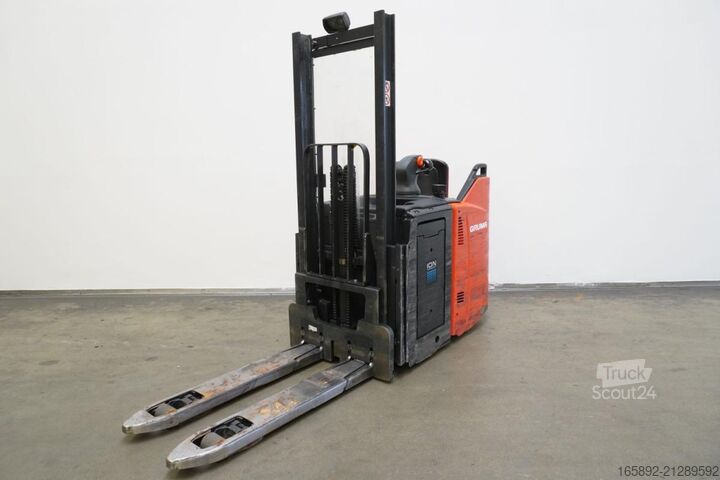 Hochhubwagen Linde D 12 SP ION 133