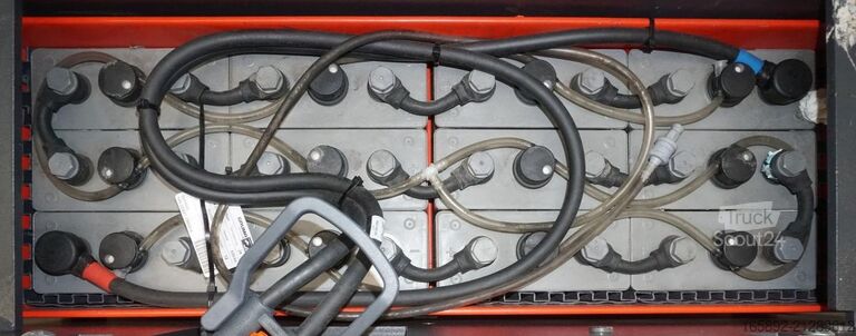 Hochhubkommissionierer Linde V 10 5212