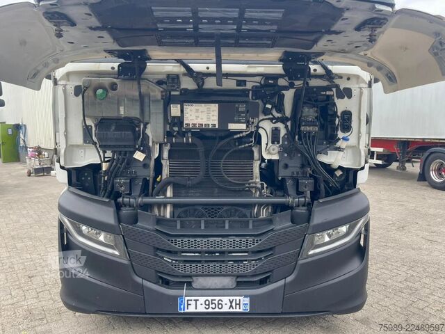 Štandard-SZM Iveco S-WAY 460 CNG,  RETARDER, ACC