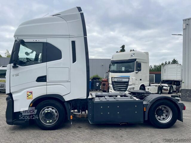 Štandard-SZM Iveco S-WAY 460 CNG,  RETARDER, ACC