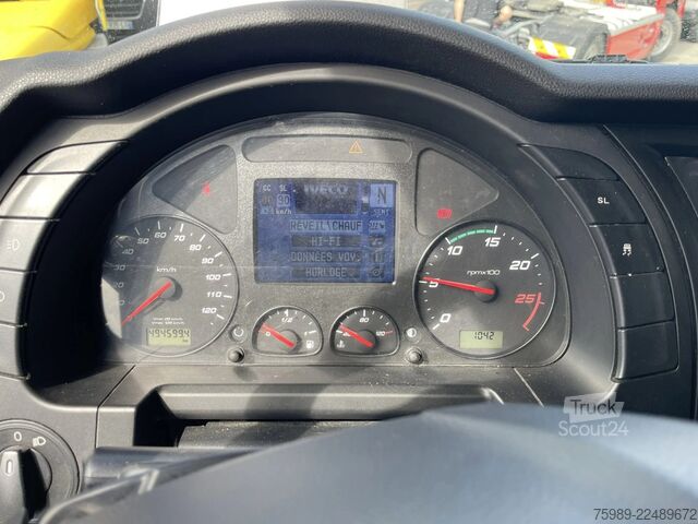 Štandard-SZM Iveco Stralis 460 494599 km!!  RETARDER, ACC, PARK AI...