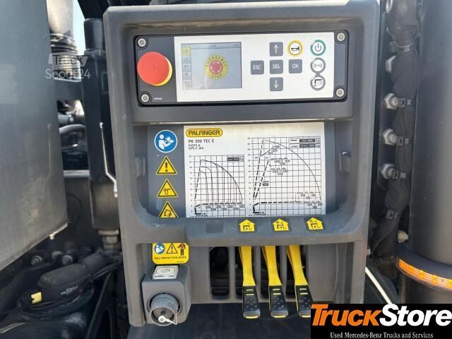 Kanca kasalı yük kamyonu (roll-off)  Arocs 2553 HAD 300TEC+JIB L