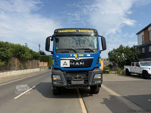 Tracteur routier standard MAN TGS 18.500 4x4 (cardan) BL, Lagerschaden!, Autom