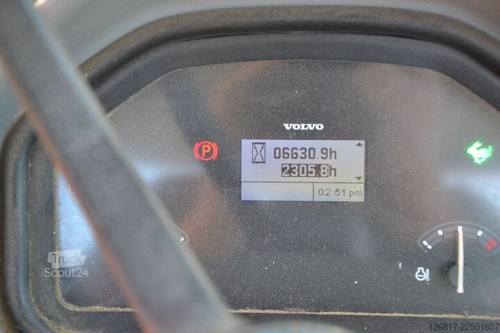Utovarivač na točkovima VOLVO L 30 G Radlader / Schaufel + Gabel / hydr. SW