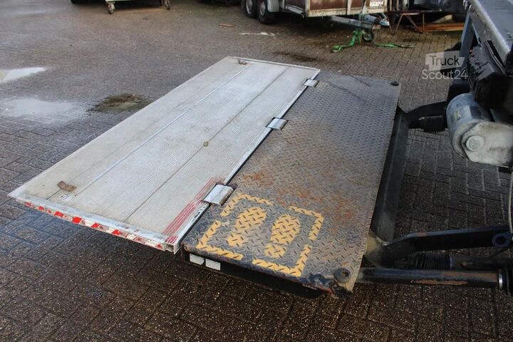 Soğutmalı/dondurulmuş taşıma Iveco Eurocargo 140E + CARRIER + MANUAL + ATP!! LIFT...