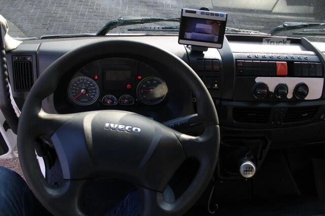 Transport frigorifique Iveco Eurocargo 140E + CARRIER + MANUAL + ATP!!  LIFT...