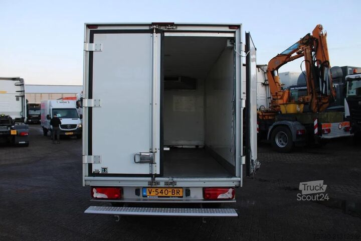 Transport frigorifique (camionnette) Mercedes-Benz Sprinter 316 + THERMO KING
