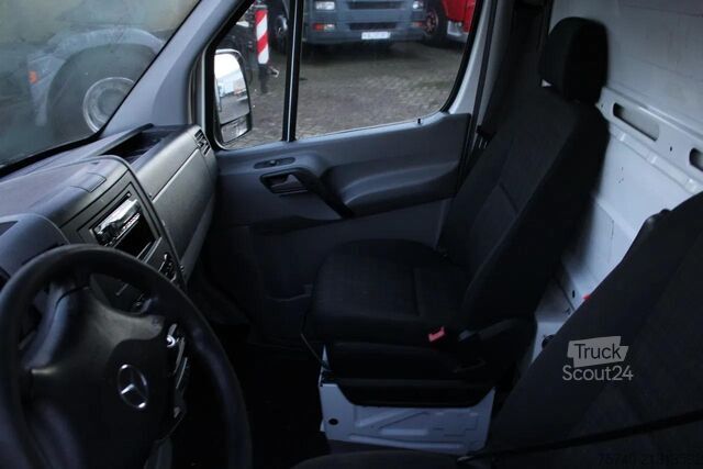 Soğutmalı kasa Mercedes-Benz Sprinter 316 + THERMO KING