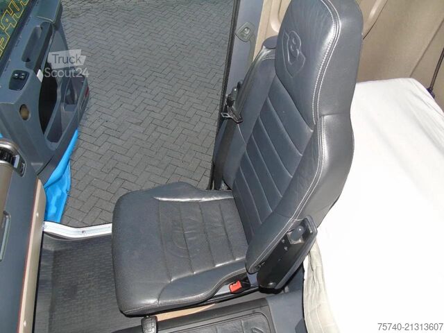 Tracteur standard Scania R 520 + ETADE + V8 + euro 6 + NICE TUCK