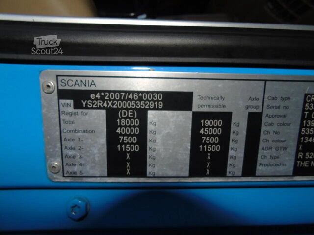 Tracteur standard Scania R 520 + ETADE + V8 + euro 6 + NICE TUCK