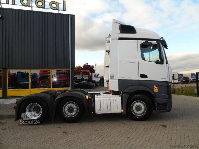 Tracteur standard Mercedes-Benz Actros