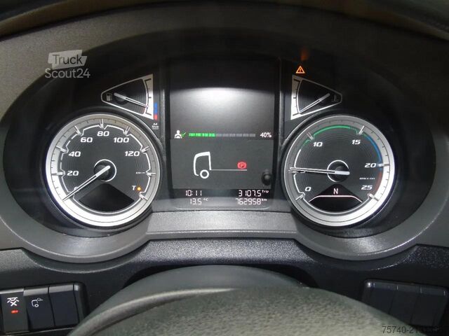 Padrão-SZM DAF XF 106.480 + EURO 6 + SPOILER