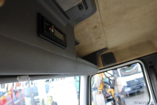 Tankwagen Renault Midlum 250 + 2 COMP + 6180liter + euro 2 + manual