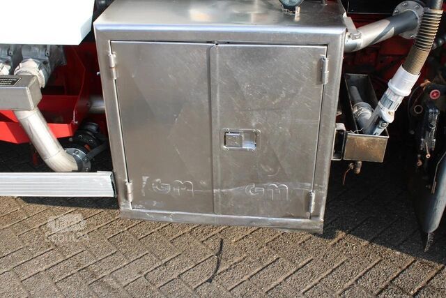 Tankwagen Renault Midlum 250 + 2 COMP + 6180liter + euro 2 + manual