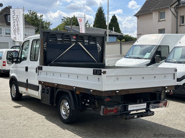 شاحنة صغيرة بيك أب Iveco Daily 29L11 Doka  TÜV   AHK   2x VORHANDEN   REGAL