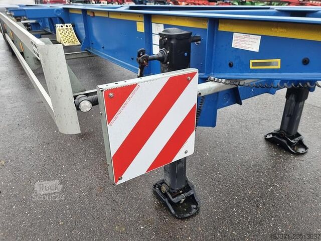 Konttikuljetukset Van Hool A2C001 - container- CHASSIS-55 foot   plus 2 X ...