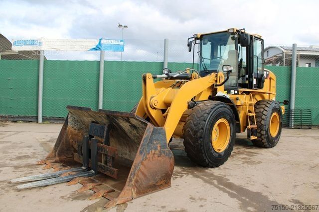 Radlader CATERPILLAR 928H - Nr.: 864