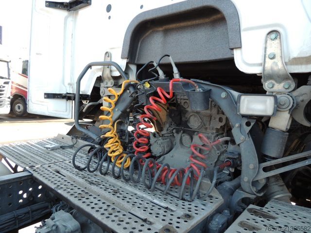 Tracteur routier standard MERCEDES-BENZ 1845 Actros Streamspace (2x)