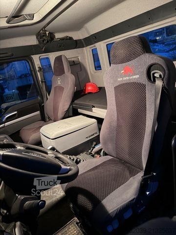 Abrollkipper MAN TGS 26.440 6x2-2 BL EEV BLATT LUFT HINTEN GELENK