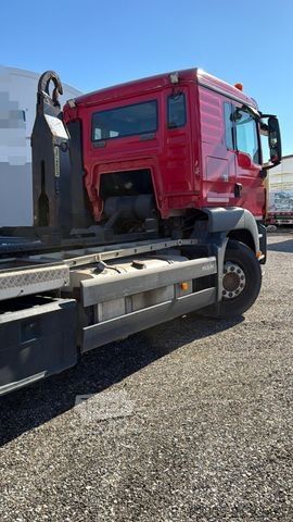 Abrollkipper MAN TGS 26.440 6x2-2 BL EEV BLATT LUFT HINTEN GELENK